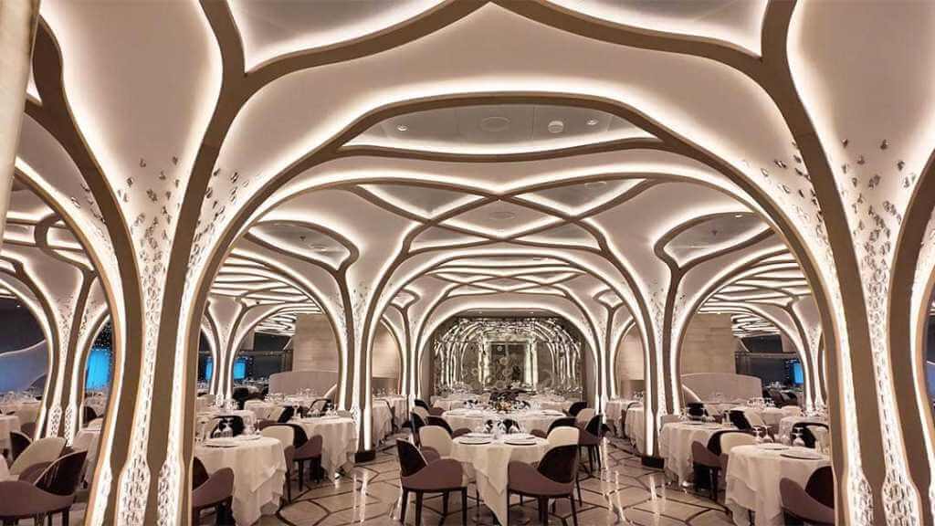 Compas Rose on Seven Seas Grandeur