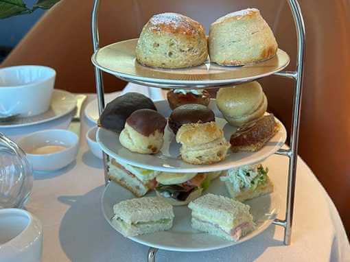 Seabourn Ovation Ultimate Dining Guide